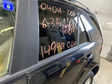 Load image into Gallery viewer, FRONT DOOR GLASS Gl320 Gl350 Gl450 Gl550 ML320 ML350 ML450 06-12 Right - 1365878
