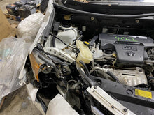 Load image into Gallery viewer, FRONT DOOR VENT GLASS Toyota Rav4 13 14 15 16 17 18 Right - 1367057
