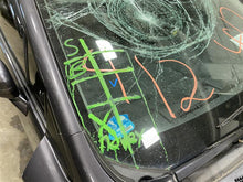 Load image into Gallery viewer, WINDSHIELD WIPER TRANSMISSION Honda Civic 12 13 14 15 - 1367503
