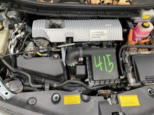 Load image into Gallery viewer, TEMPERATURE CONTROLS Toyota Prius Prius V 2012 12 2013 13 - 1367662
