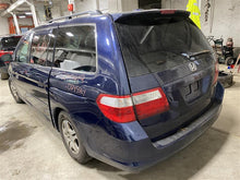 Load image into Gallery viewer, QUARTER GLASS Honda Odyssey 2005 05 2006 06 2007 07 2008 08 09 10 Right - 1368601
