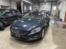 Load image into Gallery viewer, HEADLIGHT LAMP ASSEMBLY Volvo S60 V60 14 15 16 17 18 Left - 1368328
