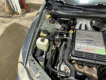 Load image into Gallery viewer, Fuse Box Toyota Avalon 2001 - 1369206
