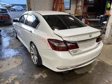 Load image into Gallery viewer, FRONT INTERIOR DOOR TRIM PANEL Honda Accord 2017 17 - 1369896
