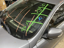 Load image into Gallery viewer, Console Jaguar XF 2009 09 - 1370902
