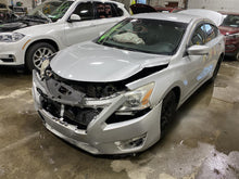 Load image into Gallery viewer, FRONT DOOR Altima 2013 13 2014 14 2015 15 2016 16 2017 17 Left - 1370518
