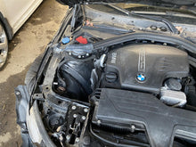 Load image into Gallery viewer, CONVERTIBLE TOP BMW 320i 328D 328i 335i Active 3 M3 2012-2016 - 1370600
