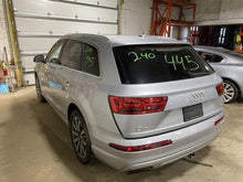 Load image into Gallery viewer, FRONT INTERIOR DOOR TRIM PANEL Audi Q7 2017 17 - 1370746
