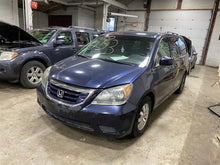 Load image into Gallery viewer, FRONT DOOR GLASS Honda Odyssey 2005 05 2006 06 2007 07 2008 08 09 10 Left - 1373189
