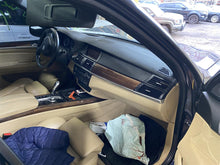 Load image into Gallery viewer, FRONT FENDER BMW X5 2007 07 2008 08 2009 09 2010 10 Left - 1373060
