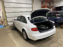 Load image into Gallery viewer, AMPLIFIER Audi A4 S4 2009 09 2012 12 - 1375658
