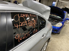 Load image into Gallery viewer, ECU ECM COMPUTER BMW 320i 328D 328i 528D 528i 13 14 15 - 1374148
