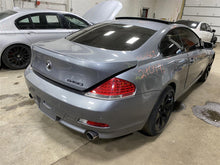 Load image into Gallery viewer, Floor Shifter BMW 645ci 2005 05 - 1374635
