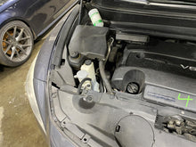 Load image into Gallery viewer, CENTER PILLAR CUT Infiniti JX35 2013 13 Right - 1374710
