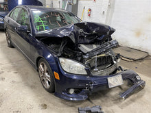 Load image into Gallery viewer, Console Mercedes-Benz C300 C350 2010 10 - 1375290
