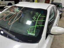 Load image into Gallery viewer, RADIATOR OVERFLOW BOTTLE Sonata Sonata Hybrid Optima 11-16 - 1376253
