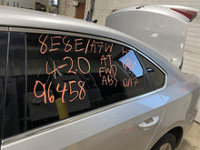 Load image into Gallery viewer, SUNROOF ASSEMBLY Volkswagen Passat 12 13 14 15 16 17 - 1376019
