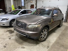 Load image into Gallery viewer, Display Screen Nissan Murano Titan Aramada 03 04 05 06 07 08 09 10 11 12 - 1376498
