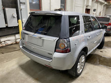 Load image into Gallery viewer, SPEEDOMETER CLUSTER Land Rover LR2 2013 13 2014 14 2015 15 - 1377153
