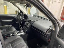 Load image into Gallery viewer, AC A/C AIR CONDITIONING COMPRESSOR Land Rover LR2 13 14 15 - 1377081
