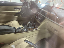Load image into Gallery viewer, PLASTIC ENGINE COVER BMW 428i 435i 2015 15 - 1377173
