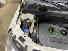 Load image into Gallery viewer, FRONT BUMPER Land Rover LR2 11 12 13 14 15 - 1377294
