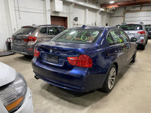 Load image into Gallery viewer, FRONT SPINDLE BMW 330xi 328xi 325xi 335xi 2006 06 07 08 09 10 11 Left - 1377562
