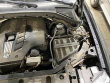 Load image into Gallery viewer, 2011 BMW X3 Floor Shifter - 1377692
