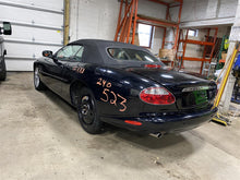 Load image into Gallery viewer, INDEPENDENT REAR SUSPENSION Jaguar XK8 XKR 2001 01 2002 02 Left - 1377960
