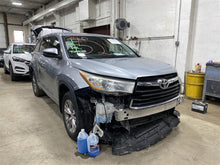 Load image into Gallery viewer, REAR DOOR Toyota Highlander 14 15 16 17 18 19 Right - 1378483
