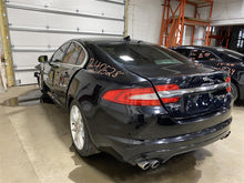 Load image into Gallery viewer, AIR INJECTION PUMP SMOG Jaguar S Type XF Xj XJ8 2000 00 01 02 03 04 05 06 - 12 - 1378535
