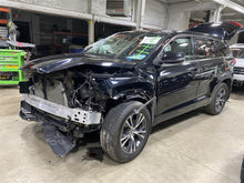 Load image into Gallery viewer, FRONT DOOR Toyota Highlander 14 15 16 17 18 19 Right - 1379891
