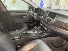 Load image into Gallery viewer, OUTER TAIL LIGHT LAMP 528i 535i 550i Active 5 M5 14 15 16 Right - 1379962
