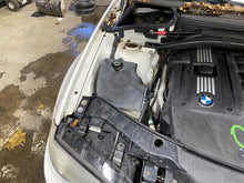 Load image into Gallery viewer, INDEPENDENT REAR SUSPENSION BMW X3 2004 04 2005 05 2006 06 07 08 09 10 Right - 1380862
