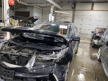Load image into Gallery viewer, FUSE BOX Acura MDX 2017 17 2018 18 - 1382442
