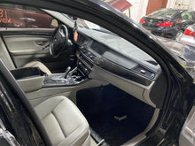 Load image into Gallery viewer, SUNROOF MOTOR BMW 528i 2012 12 - 1382148
