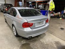 Load image into Gallery viewer, AC COMPRESSOR BMW 323i 128i 328i 323i 128i 2007 07 2008 08 2009 09 10 11 12 - 1381937
