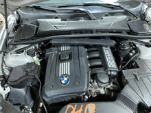 Load image into Gallery viewer, AC COMPRESSOR BMW 323i 128i 328i 323i 128i 2007 07 2008 08 2009 09 10 11 12 - 1381937
