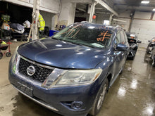 Load image into Gallery viewer, WINDSHIELD WASHER FLUID RESERVOIR BOTTLE JX35 QX60 Pathfinder 13-17 - 1382529
