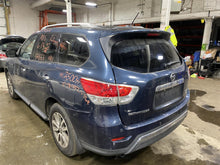 Load image into Gallery viewer, WINDSHIELD WASHER FLUID RESERVOIR BOTTLE JX35 QX60 Pathfinder 13-17 - 1382529
