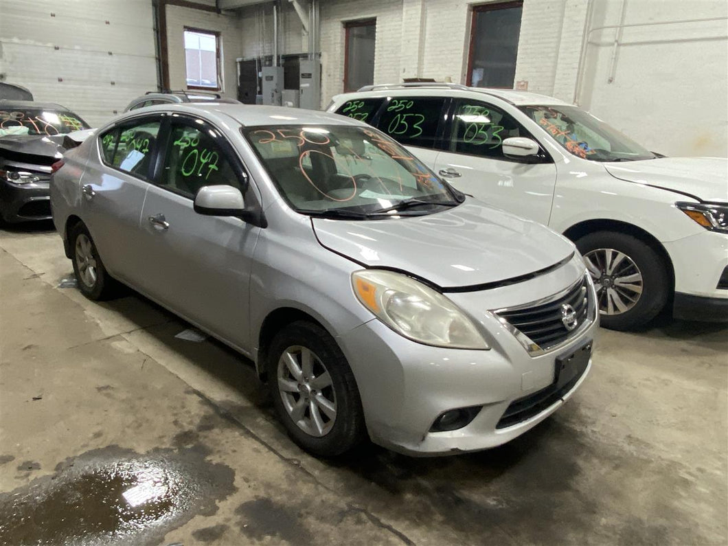 FRONT DOOR Nissan Versa 12 13 14 15 16 17 18 19 Right - 1384254