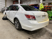 Load image into Gallery viewer, SIDE VIEW MIRROR Honda Accord 2008 08 2009 09 2010 10 2011 11 Left - 1383359

