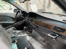 Load image into Gallery viewer, RADIO ANTENNA BMW 530i 2006 06 - 1383435
