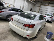 Load image into Gallery viewer, SIDE VIEW MIRROR Lexus IS250 IS350 2006 06 2007 07 08 Power Right - 1384886
