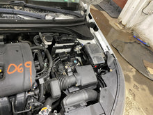 Load image into Gallery viewer, Loaded Beam Axle Hyundai Elantra 2020 - 1385582
