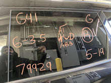 Load image into Gallery viewer, WINDSHIELD WASHER FLUID RESERVOIR BOTTLE JX35 QX60 Pathfinder 13-17 - 1386043
