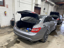 Load image into Gallery viewer, Air Bag E300 E350 E400 E550 E63 10 11 12 13 Left - 1386640

