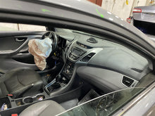 Load image into Gallery viewer, AIR CLEANER BOX Hyundai Elantra 11 12 13 14 15 16 - 1387007

