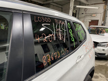 Load image into Gallery viewer, Air Bag BMW X3 X4 11 12 13 14 15 16 17 18 Right - 1387837
