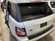 Load image into Gallery viewer, Fuel Pump Land Rover LR3 Range Rover Sport 2005 05 2006 06 2007 07 2008 08 09 - 1388613
